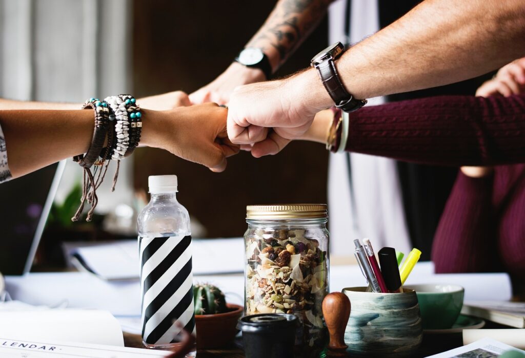 Bien-être au travail, des collaborateurs soudés